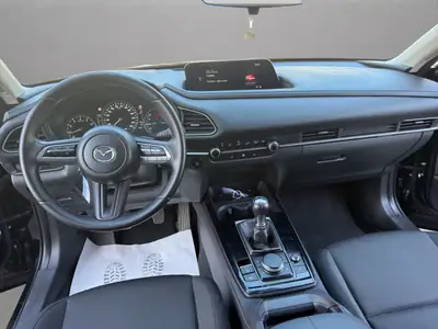 Mazda CX-30 SKYACTIV-G 122 M Hybrid — Compact urbain économe et fiable — Thumbnail 14