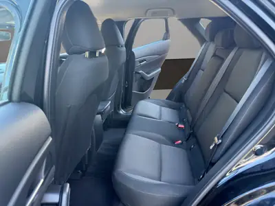 Mazda CX-30 SKYACTIV-G 122 M Hybrid — Compact urbain économe et fiable — Thumbnail 13