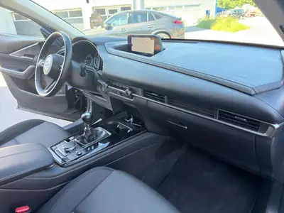 Mazda CX-30 SKYACTIV-G 122 M Hybrid — Compact urbain économe et fiable — Thumbnail 27