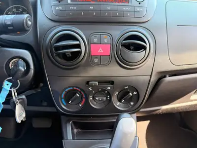 Citroën Nemo 1.3 JTD Séduction — Utilitaire économique, boîte auto, 66'000 km — Miniatur 26
