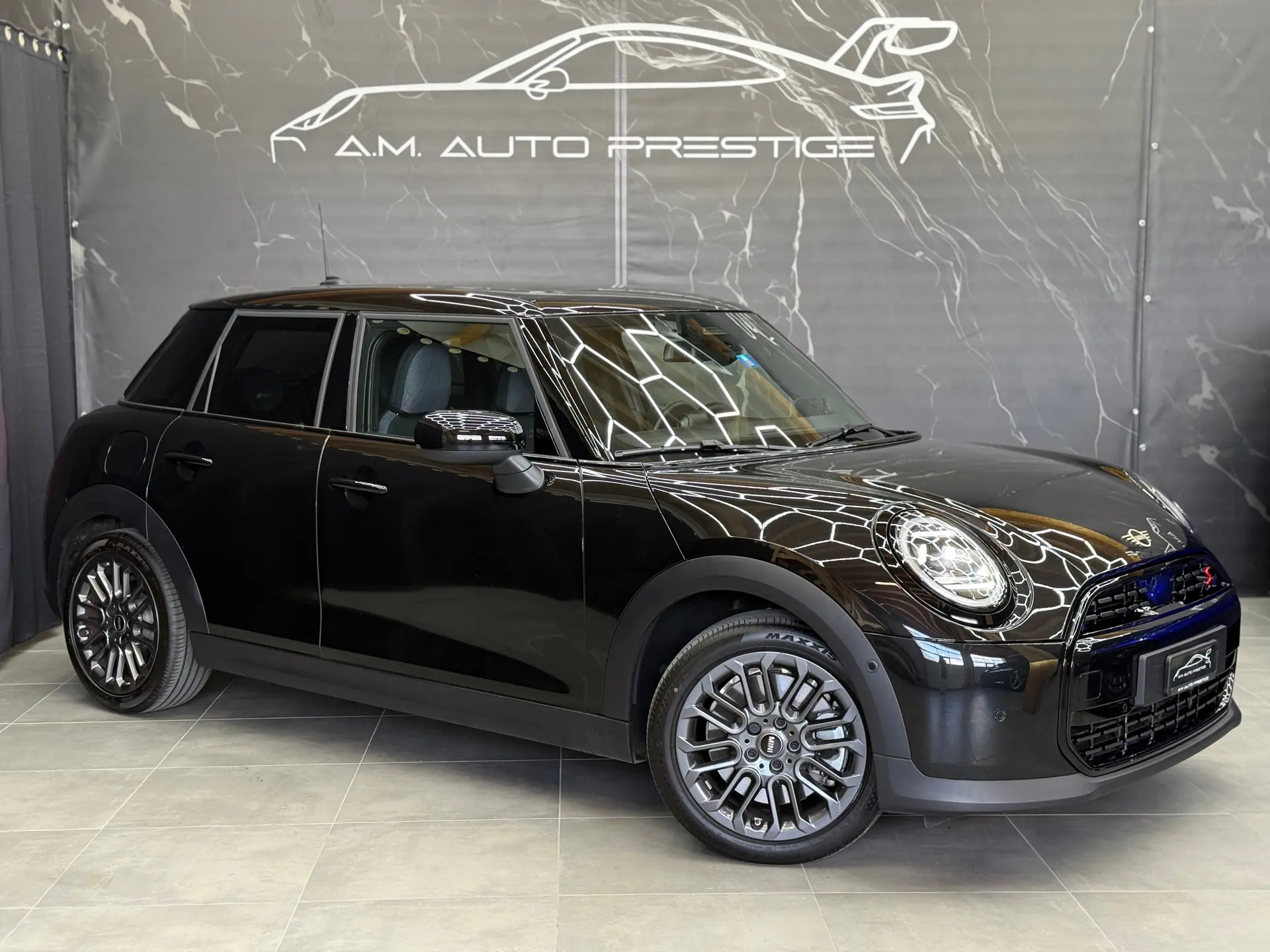 MINI Cooper 2025 occasion Sierre — 3