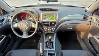 Subaru Impreza 2.5T WRX Swiss — Berline sportive intégrale, 230 ch et transmission manuelle — Miniatura 14