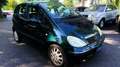 Mercedes-Benz A 160 Classic — Berline compacte automatique, entretien simplifié — côté