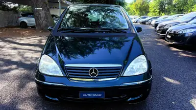 Mercedes-Benz A 160 Classic — Berline compacte automatique, entretien simplifié — vue extérieure