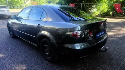 Mazda 6 2.3 16V Sport — Berline élégante, moteur fiable et transmission automatique — intérieur