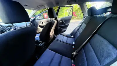 Mazda 6 2.0 CD 16V Confort — Break diesel fiable, première main, sans sinistre — Miniatura 9