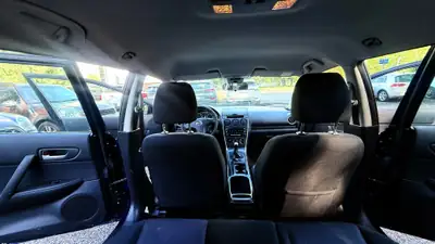 Mazda 6 2.0 CD 16V Confort — Break diesel fiable, première main, sans sinistre — Miniatura 8