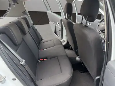 Renault Clio 1.2 16V Expression — Citadine fiable, entretenue, clim incluse — Thumbnail 17