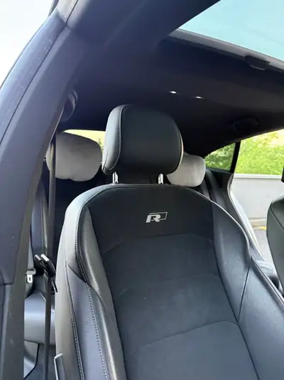 Volkswagen Arteon 2.0 TSI R-Line DSG — Berline élégante, full options, sans accident — cruscotto