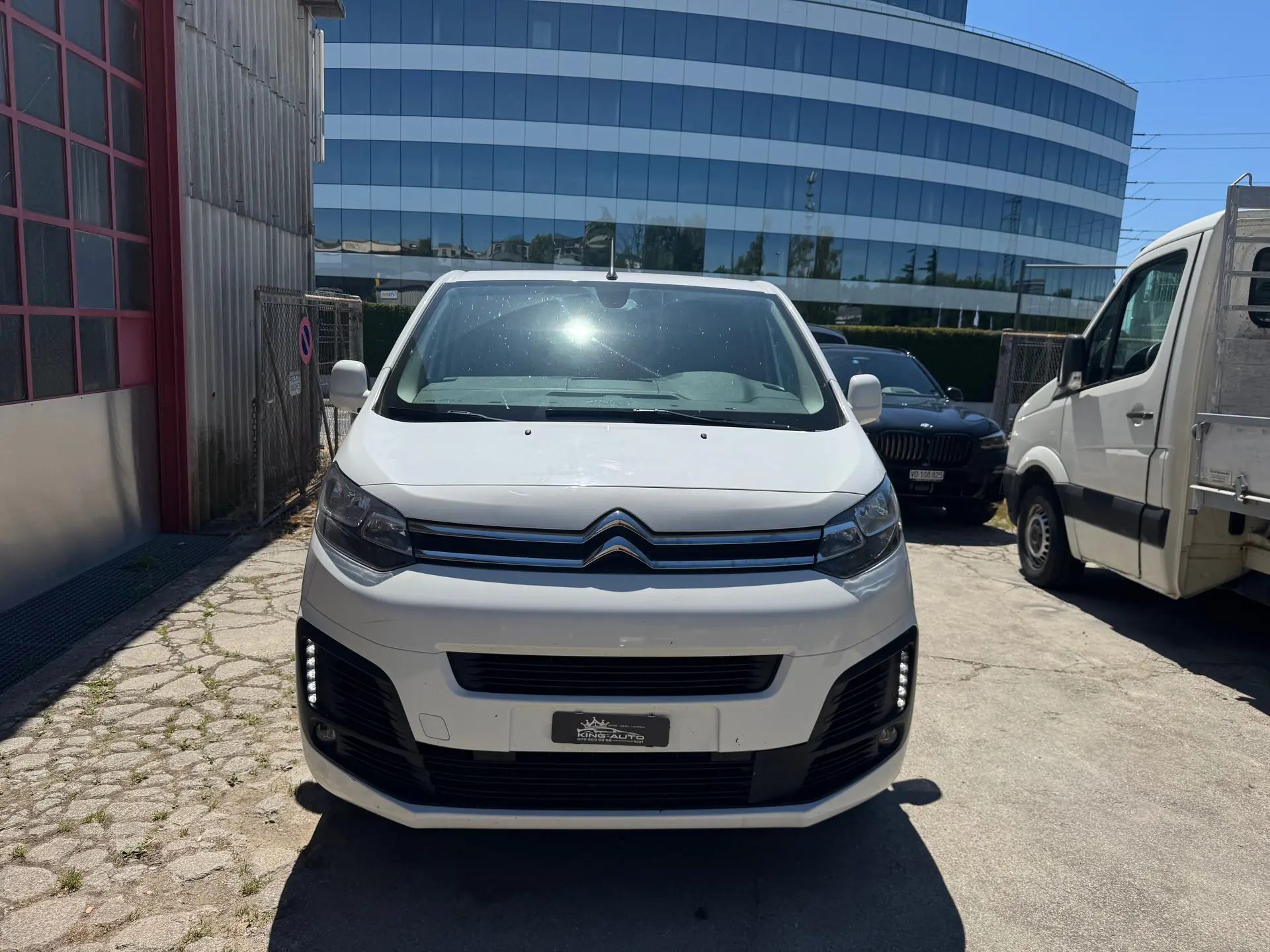 Citroën Jumpy 2.0 BlueHDi 120 — Utilitaire fiable, 166'000 km, garantie 2 ans