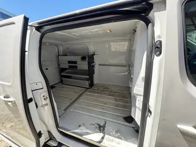 Citroën Jumpy 2.0 BlueHDi 120 — Utilitaire fiable, 166'000 km, garantie 2 ans — Innenraum