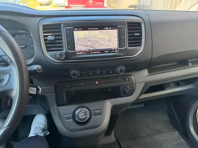 Citroën Jumpy 2.0 BlueHDi 120 — Utilitaire fiable, 166'000 km, garantie 2 ans — Miniatur 10