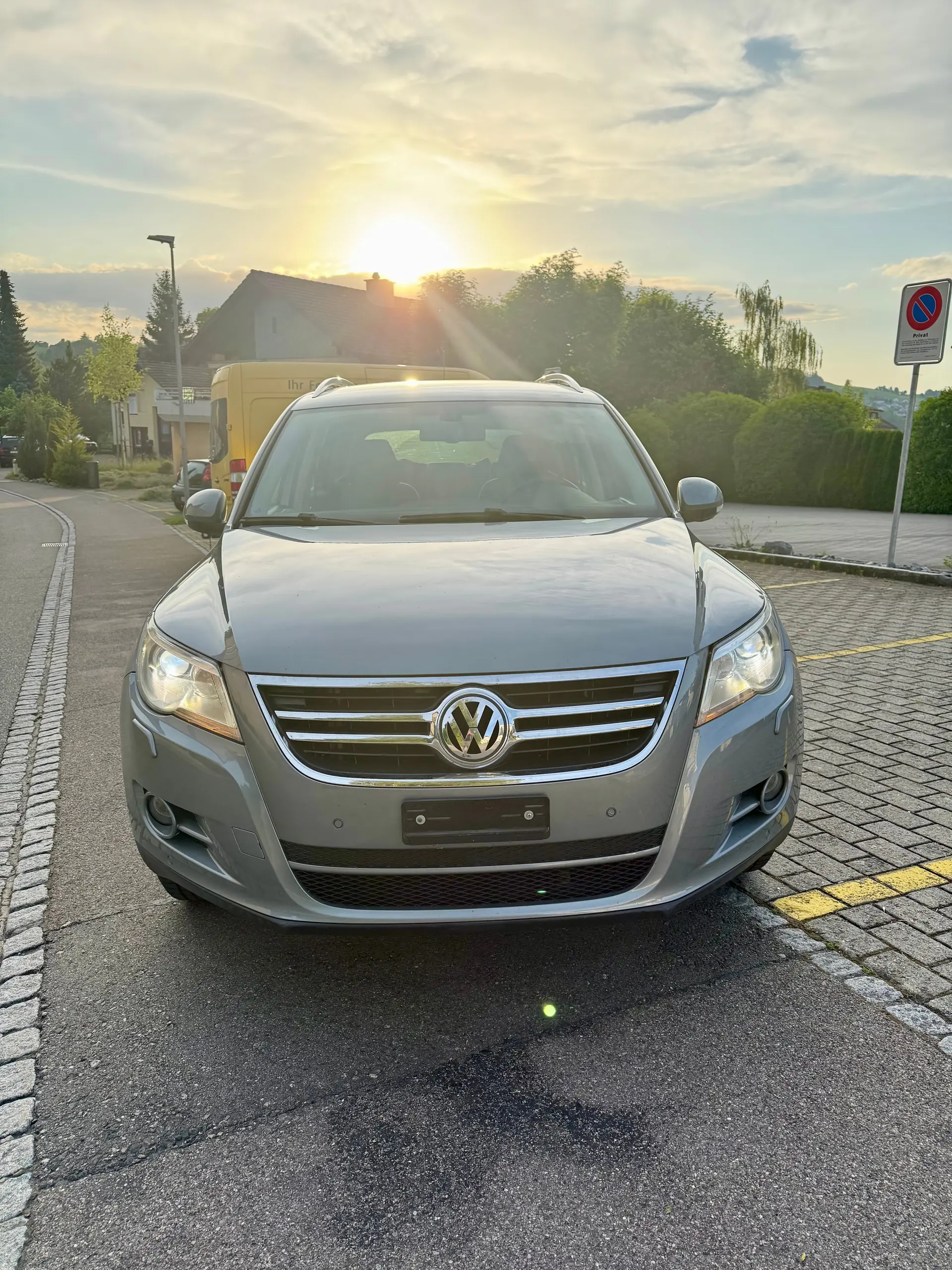 VW Tiguan 2.0 TSI Sport&Style — SUV dynamique, transmission manuelle, 4x4 intégral