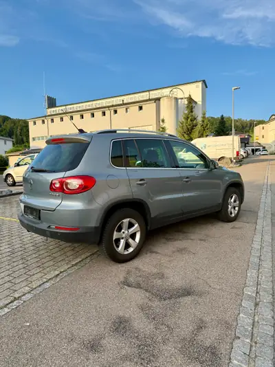 VW Tiguan 2.0 TSI Sport&Style — SUV dynamique, transmission manuelle, 4x4 intégral — Miniature 7
