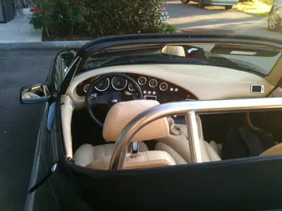TVR Griffith 5.0 V8 LHD — Roadster mythique anglais, 327 ch purs et sans compromis — fianco