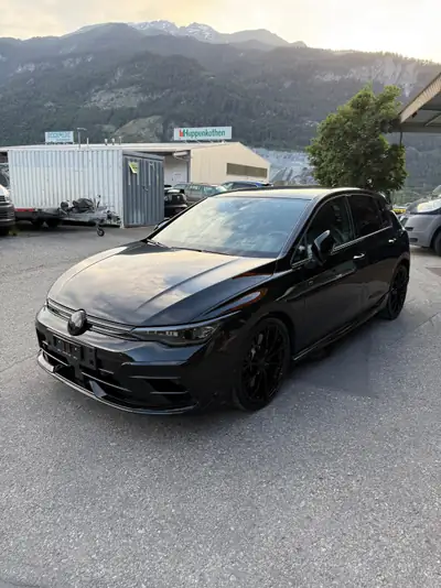 VW Golf 2.0 TSI R Black Edition — 333 ch, 4Motion, Équipement complet — dettaglio
