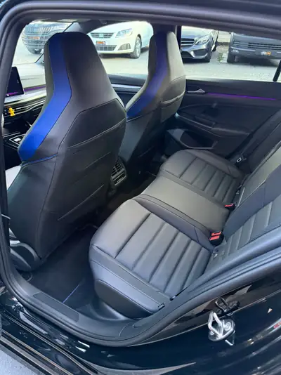 VW Golf 2.0 TSI R Black Edition — 333 ch, 4Motion, Équipement complet — Miniatura 8