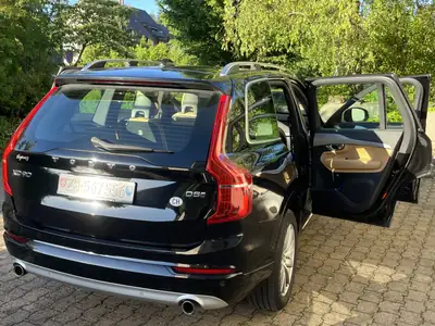 Volvo XC90 2.0 D5 Momentum 7 places — SUV premium diesel, 180'000 km, sans sinistre — detail