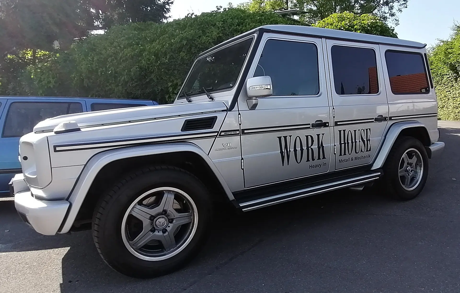 Mercedes-Benz G 55 AMG Lang — Le SUV de légende, 476 ch et transmission intégrale — vista esterna
