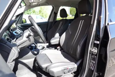 BMW 218d Active Tourer xDrive — Monospace diesel efficace, kilométrage réduit, équipements premium — Miniature 24