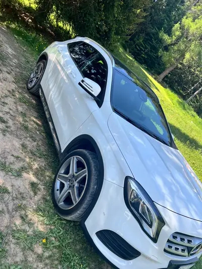 Mercedes-Benz GLA 220 4Matic — SUV polyvalent 4x4, 75 000 km, sans sinistre — Seitenansicht