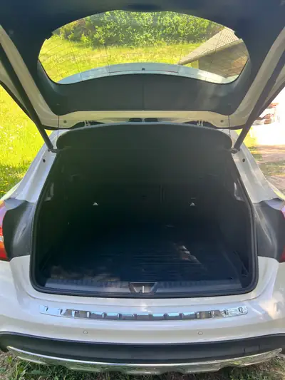 Mercedes-Benz GLA 220 4Matic — SUV polyvalent 4x4, 75 000 km, sans sinistre — Armaturenbrett