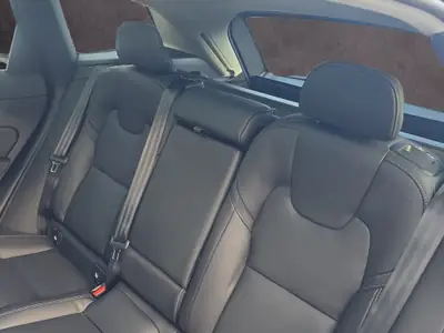 Volvo XC60 2.0 T6 TE Ultra Bright eAWD — SUV hybride rechargeable, 25 km seulement — Miniature 15