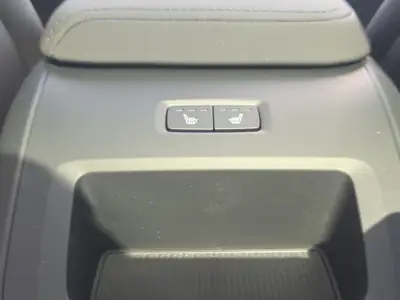 Volvo XC60 T6 TE Ultra Dark eAWD — SUV hybride rechargeable, 10 km seulement — Miniatur 19