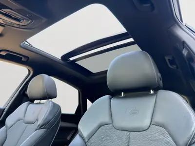 Audi Q5 Sportback 40 TDI S-Line Black Edition — SUV coupé premium, 87 000 km, quattro intégral — cruscotto