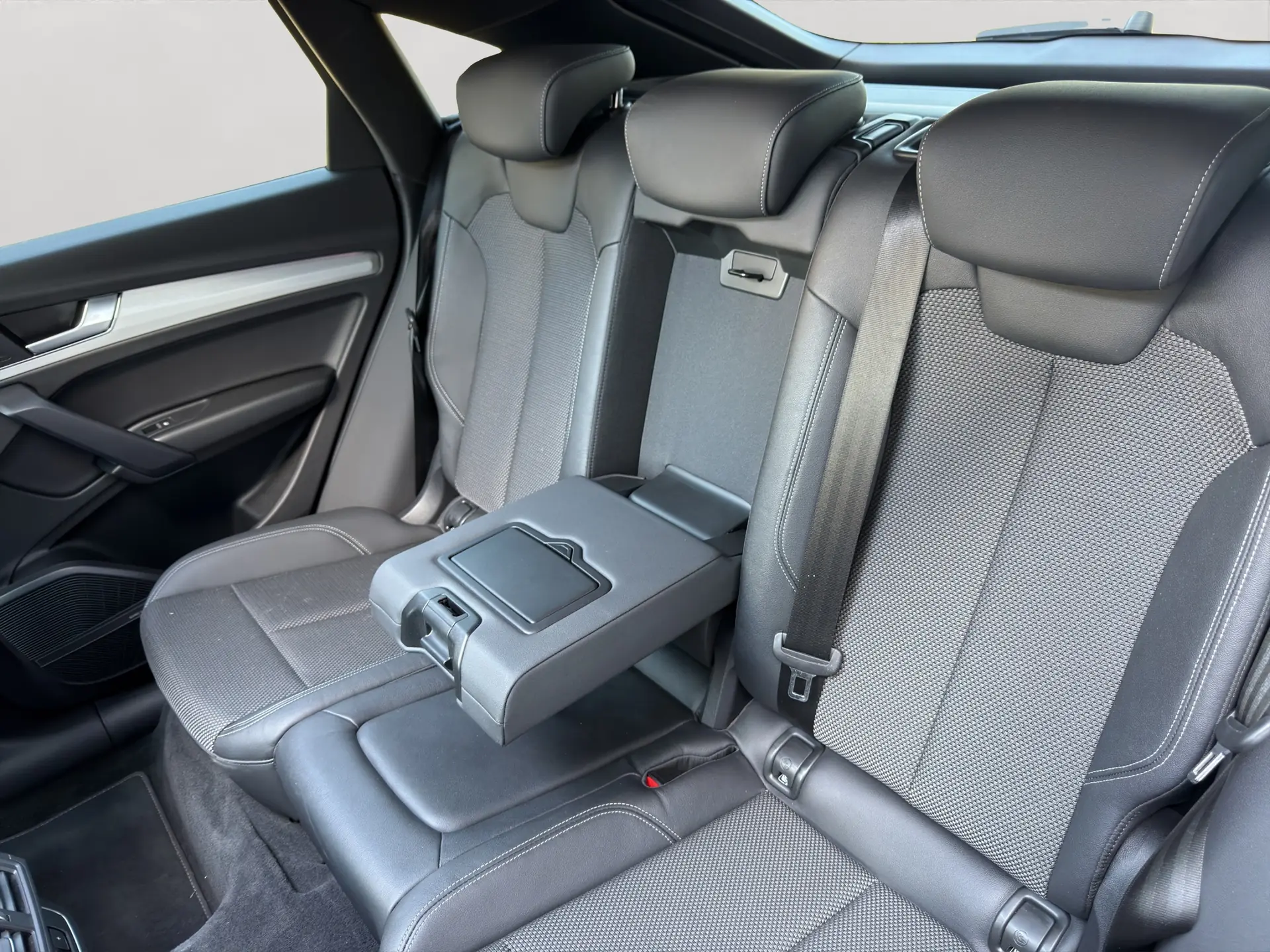 Audi Q5 2022 occasion Meyrin — 4