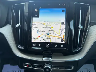 Volvo XC60 B4 Diesel Mild Hybrid AWD — SUV premium robuste, traction intégrale, moteur efficace — Miniatur 14