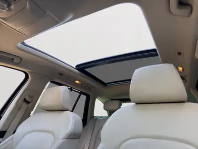 Skoda Superb Combi 1.8 TSI Elegance — Break spacieux, motorisation dynamique, impeccable — Detail