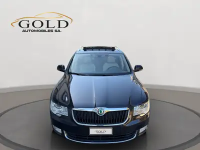 Skoda Superb Combi 1.8 TSI Elegance — Break spacieux, motorisation dynamique, impeccable — Miniatur 14