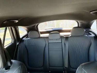 Mercedes-Benz GLC 220 d AMG Line 4matic — SUV premium diesel, 40'000 km seulement — Thumbnail 17