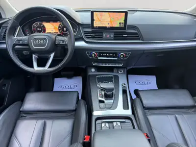 Audi Q5 40 TDI Sport S-Line Quattro — SUV premium diesel, toit panoramique, contrôle expert — Heckansicht