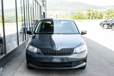 Skoda Fabia 1.0 Active — Citadine fiable, faible kilométrage, garantie 12 mois — rear view