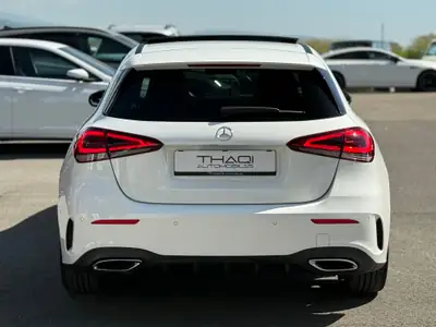 Mercedes-Benz A 200 AMG Line — Berline compacte premium, toit panoramique, entretien suivi — Thumbnail 9