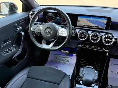 Mercedes-Benz A 200 AMG Line — Berline compacte premium, toit panoramique, entretien suivi — Thumbnail 23