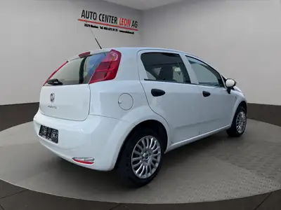 Fiat Punto 1.2 Young 2016 — Citadine fiable, climatisation, sans accident — detail