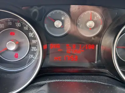Fiat Punto 1.2 Young 2016 — Citadine fiable, climatisation, sans accident — Thumbnail 11