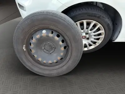 Fiat Punto 1.2 Young 2016 — Citadine fiable, climatisation, sans accident — Thumbnail 20