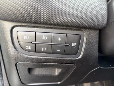 Fiat Punto 1.2 Young 2016 — Citadine fiable, climatisation, sans accident — Thumbnail 22