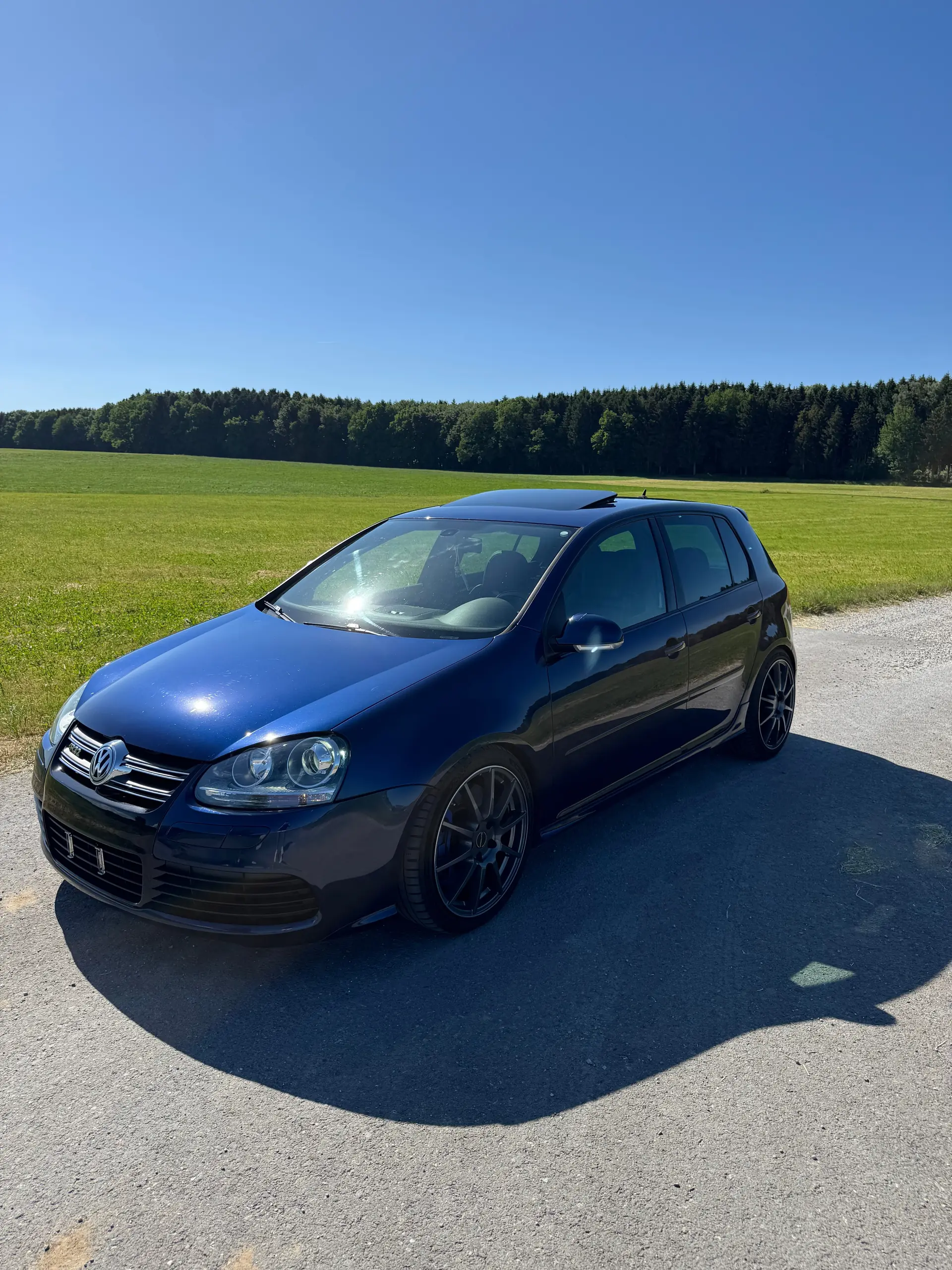 VW Golf 3.2 V6 R32 DSG 4motion — Berline sportive légendaire, 250 ch tous terrains