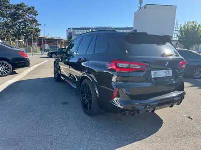 BMW X5M Competition — SUV haute performance 626 ch, garantie complète — vista posteriore