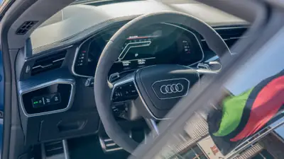 Audi RS7 4.0 V8 TFSI Performance — Berline sportive exclusive, 629 ch, Ascari Blau Matt — Thumbnail 13