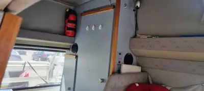 VW T4 TDI Camper Carthago — Aménagement d'usine, 4 couchages, prêt à l'aventure — Miniatura 7