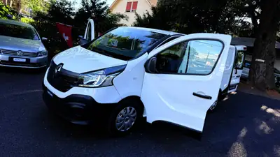 Renault Trafic 1.6 dCi 95 — Utilitaire fiable, 114'000 km, sans sinistre — Miniature 14