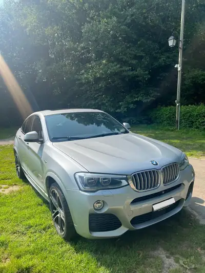 BMW X4 xDrive 35d Steptronic — SUV coupé diesel performant, 186 000 km — interior