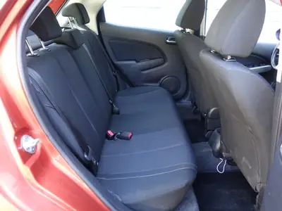 Mazda 2 1.5i 16V City Sport — Citadine fiable, faible kilométrage, essence automatique — Thumbnail 14