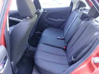 Mazda 2 1.5i 16V City Sport — Citadine fiable, faible kilométrage, essence automatique — Thumbnail 15